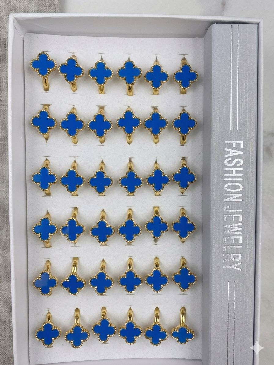 Clover ring box (Blue)