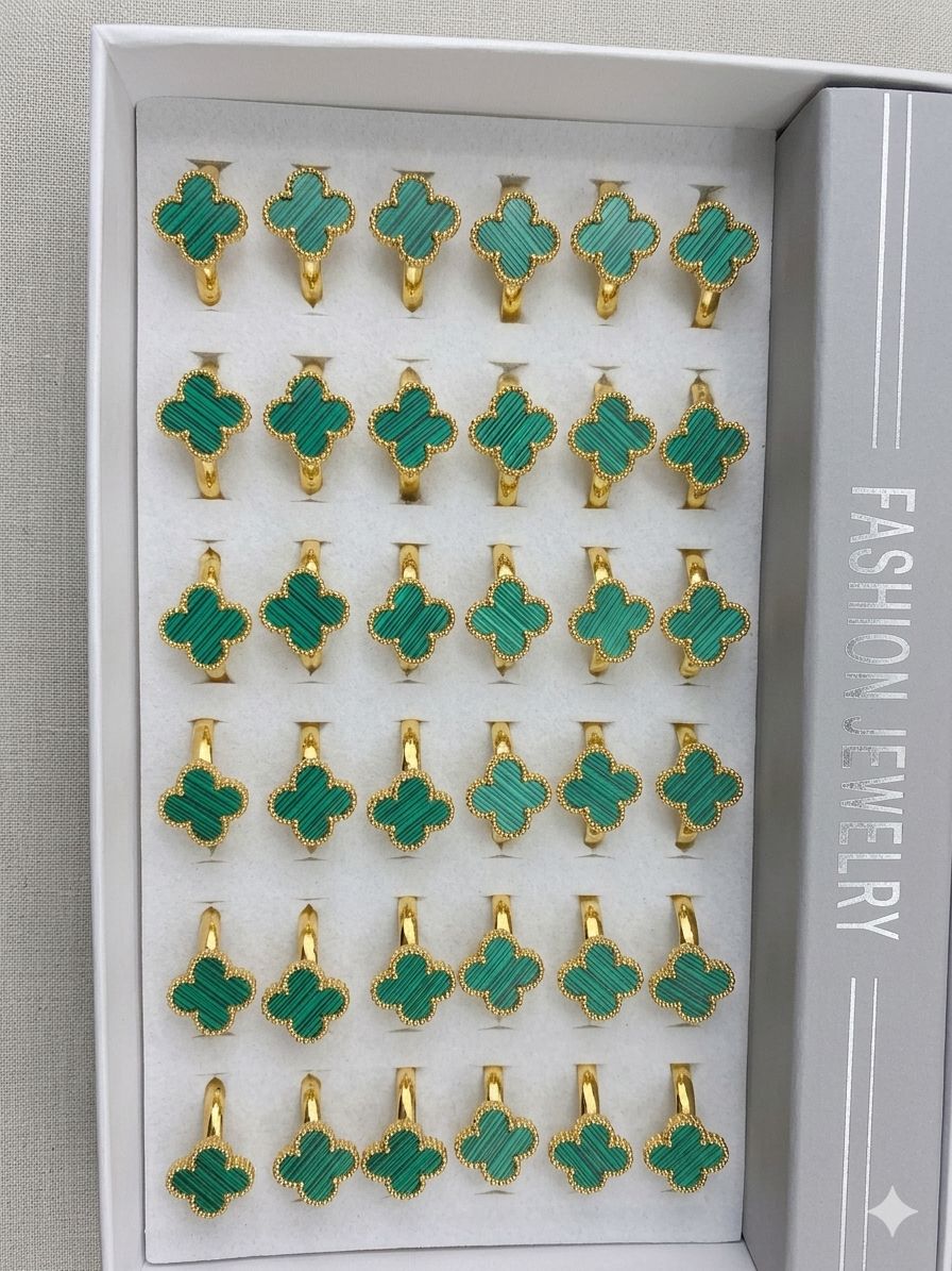 Clover ring box (Green)